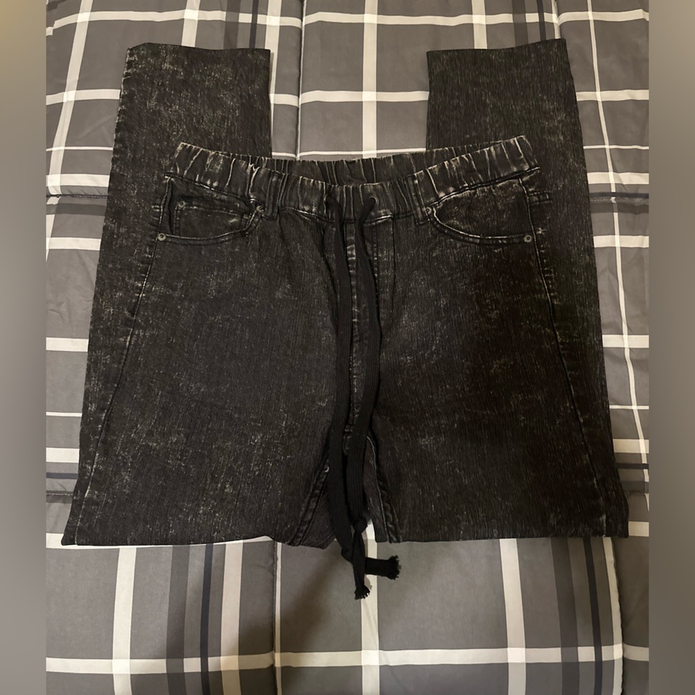 Victorious Men's Black Jeans. Size‎ Large. NWOT